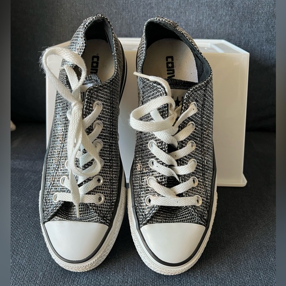 Converse CTAS Low Ox Silver Sparkle Sneakers - Picture 1 of 4